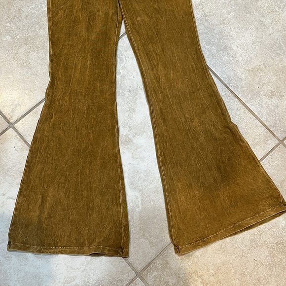 Lil Bees Bohemian Brown Acid Wash Flare Leggings Pants S - Picture 6 of 6